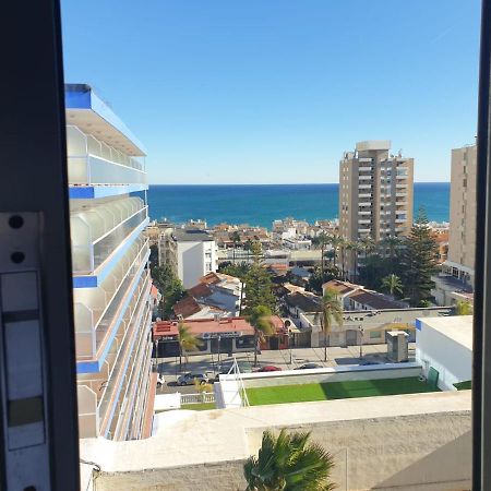 トレモリノスApartamento Con Vistas Al Mar A Metros De La Playa Carihuela Soleilアパートメント エクステリア 写真